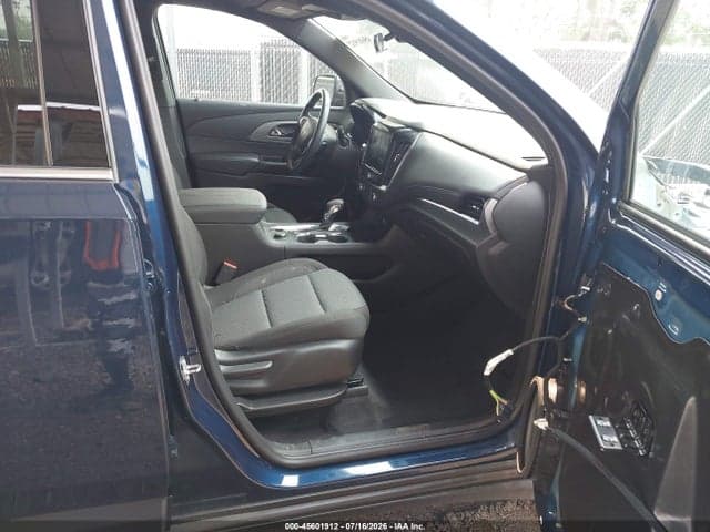 2023 CHEVROLET TRAVERSE FWD LT CLOTH 5