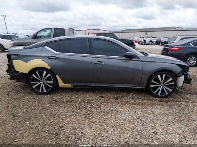 2019 NISSAN ALTIMA 2.5 SR 13