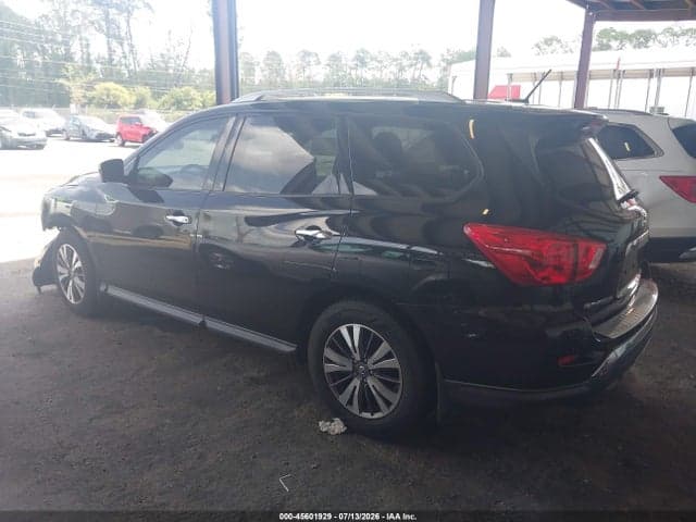 2017 NISSAN PATHFINDER SL 3