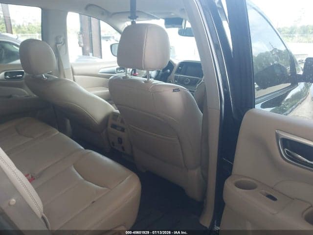 2017 NISSAN PATHFINDER SL 8