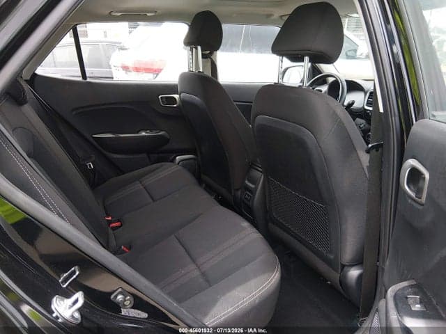 2024 HYUNDAI VENUE SEL 8