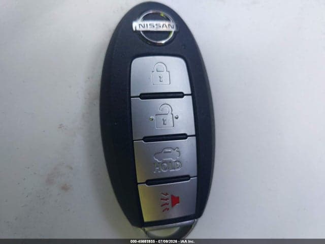 2021 NISSAN VERSA SV XTRONIC CVT 11