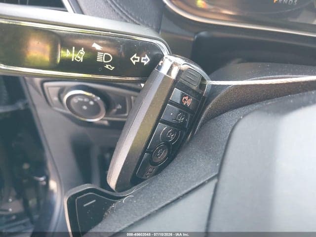 2020 LINCOLN NAUTILUS STANDARD 11