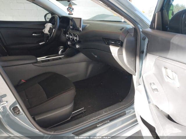 2024 NISSAN SENTRA SR XTRONIC CVT 5