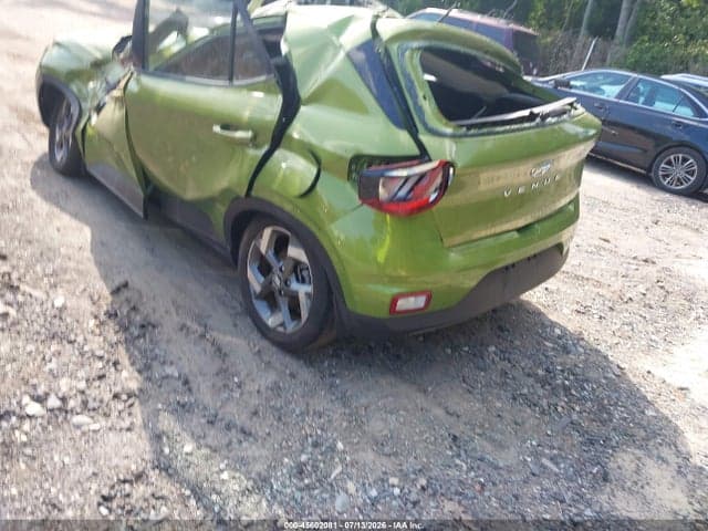 2024 HYUNDAI VENUE SEL 3