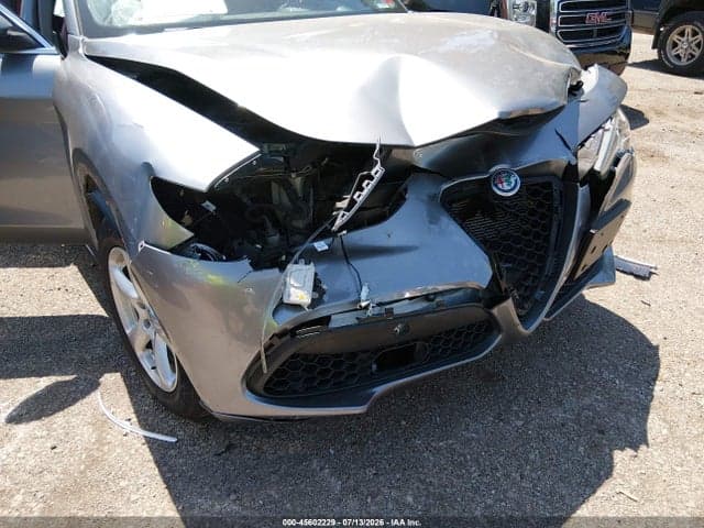 2019 ALFA ROMEO STELVIO AWD 7