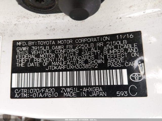 2017 TOYOTA PRIUS THREE 9