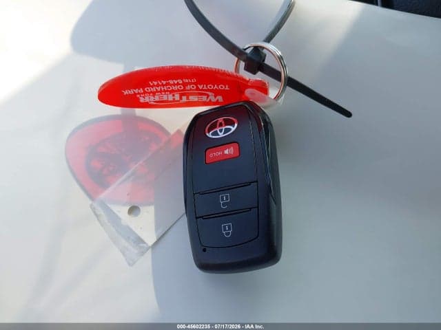 2026 TOYOTA COROLLA CROSS LE 11
