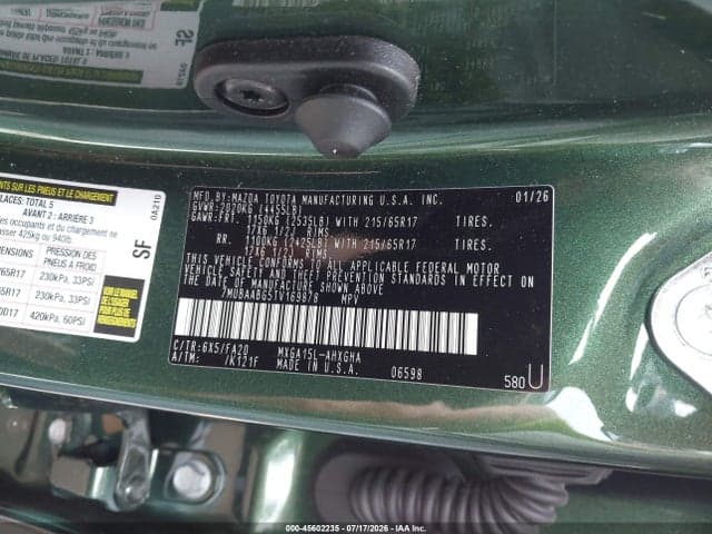 2026 TOYOTA COROLLA CROSS LE 9