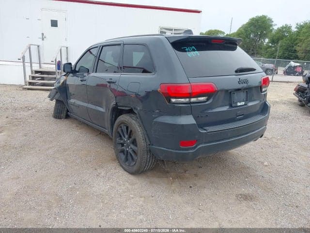 2018 JEEP GRAND CHEROKEE ALTITUDE 4X4 3