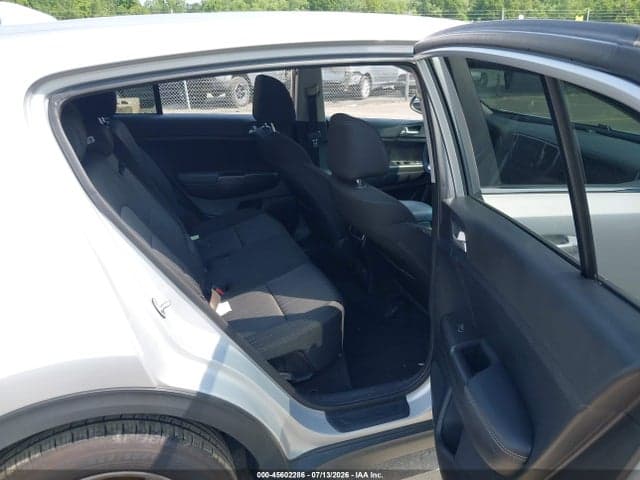 2017 KIA SPORTAGE LX 8