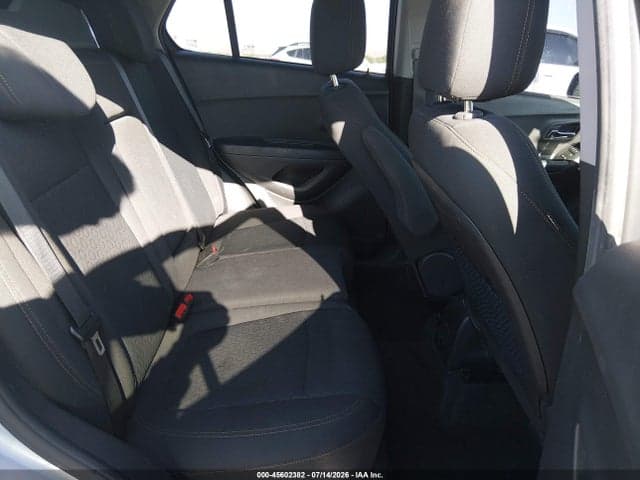 2020 CHEVROLET TRAX FWD LS 8
