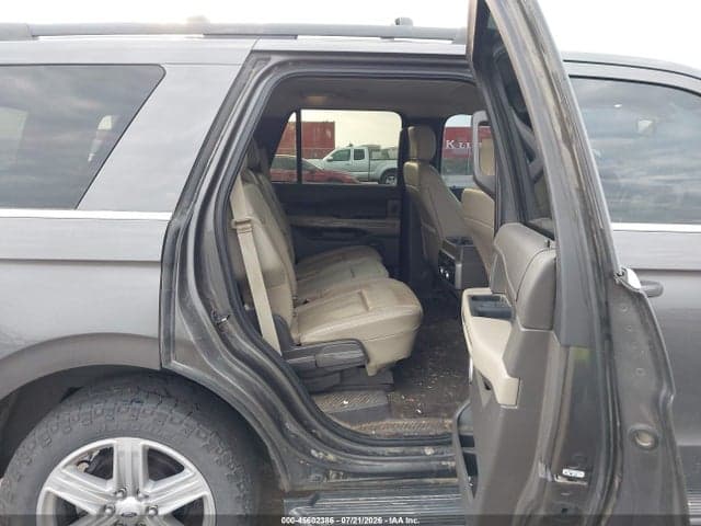 2018 FORD EXPEDITION XLT 8