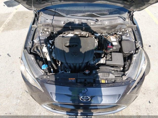 2018 TOYOTA YARIS IA 10