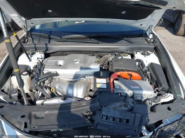 2018 LEXUS ES 300H 10