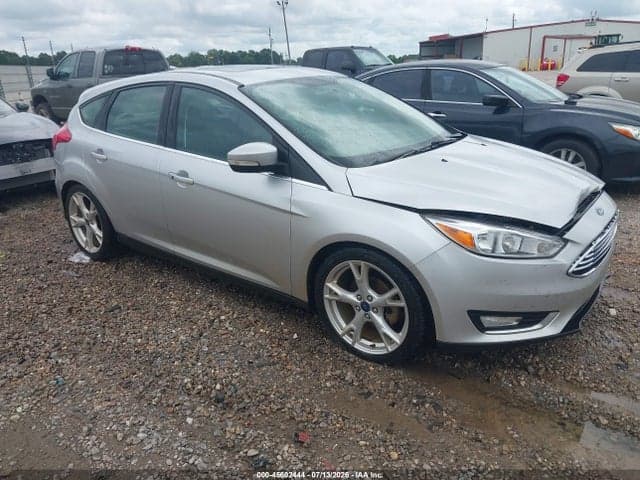 2016 FORD FOCUS TITANIUM 1