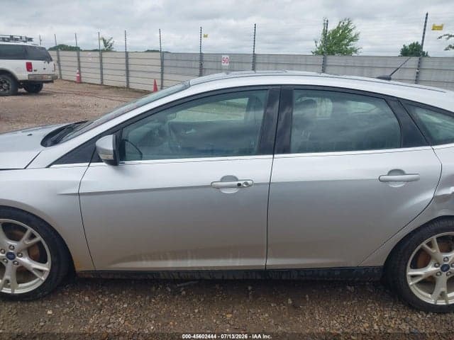 2016 FORD FOCUS TITANIUM 14
