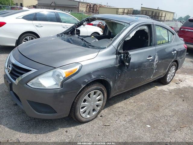 2018 NISSAN VERSA 1.6 SV 2