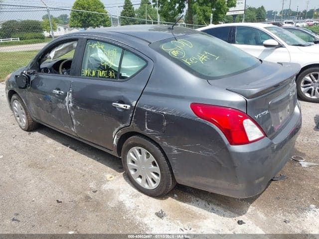 2018 NISSAN VERSA 1.6 SV 3