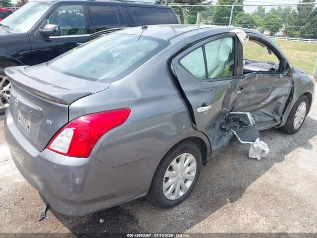 2018 NISSAN VERSA 1.6 SV 4