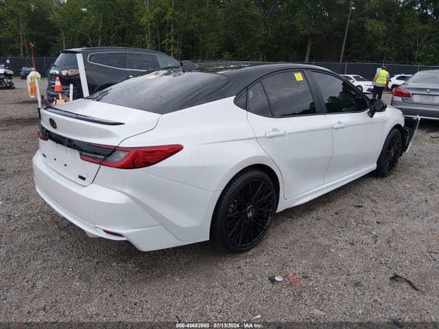 2025 TOYOTA CAMRY XSE 4