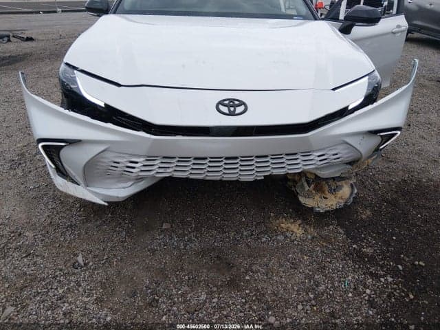 2025 TOYOTA CAMRY XSE 6