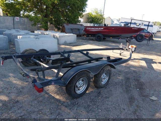 2018 BOAT TRAILER - TRAILSTAR 4