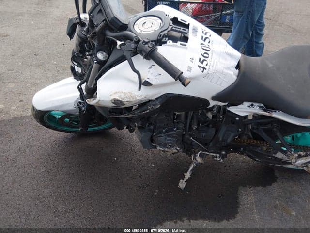 2022 YAMAHA MT07 15