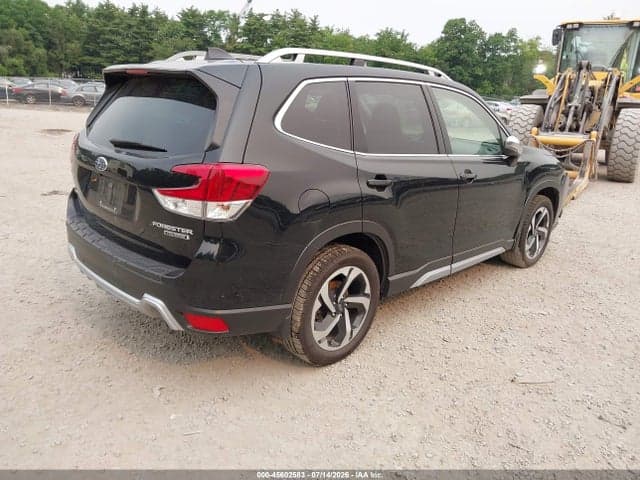2022 SUBARU FORESTER TOURING 4