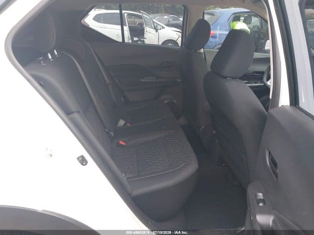 2021 NISSAN KICKS S XTRONIC CVT 8