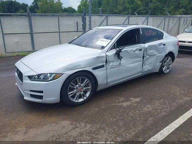 2017 JAGUAR XE 25T PREMIUM 2