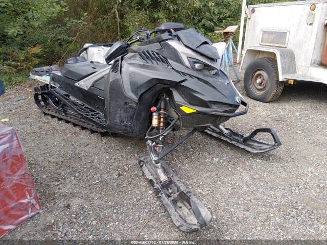 2024 LYNX SHREDDER RE 850 E-TE 1