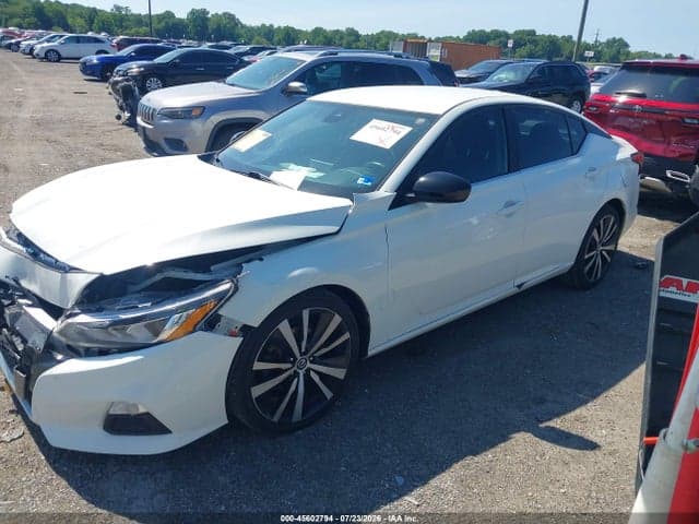 2020 NISSAN ALTIMA SR FWD 2