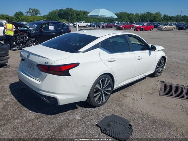 2020 NISSAN ALTIMA SR FWD 4