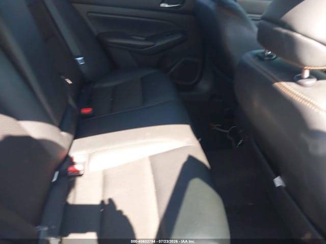 2020 NISSAN ALTIMA SR FWD 8