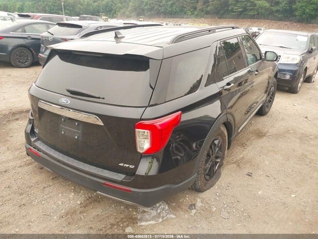 2022 FORD EXPLORER XLT 4