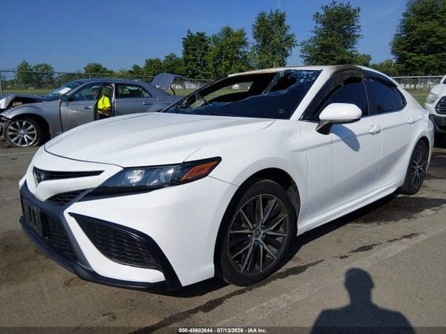 2021 TOYOTA CAMRY SE 2