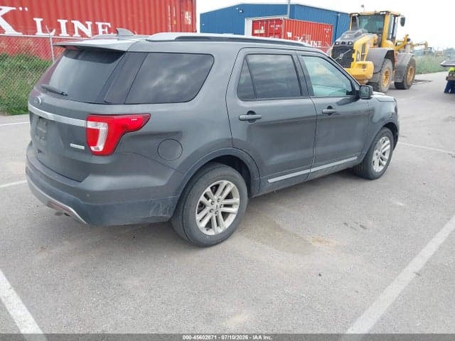 2017 FORD EXPLORER XLT 4
