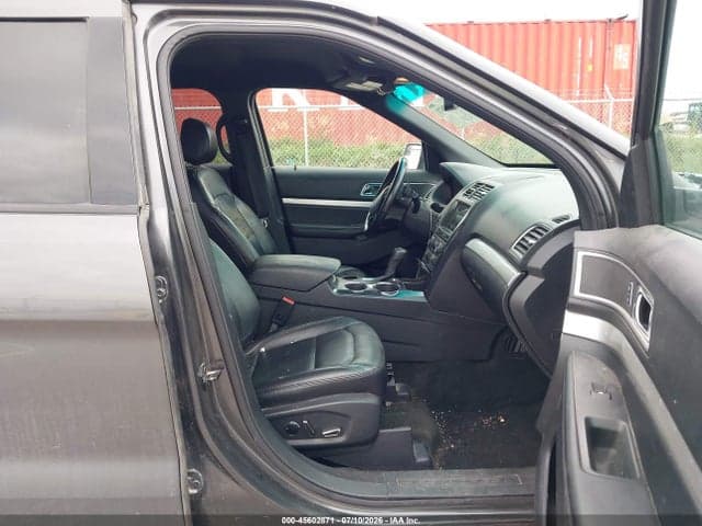 2017 FORD EXPLORER XLT 5