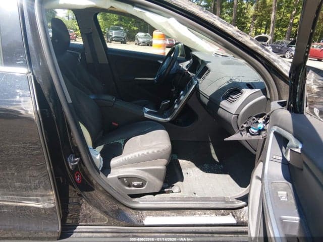 2017 VOLVO S60 INSCRIPTION T5 5