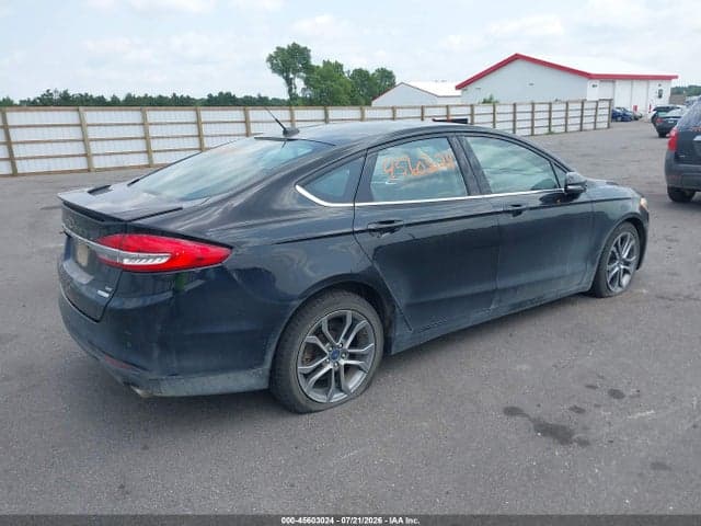 2017 FORD FUSION SE 4