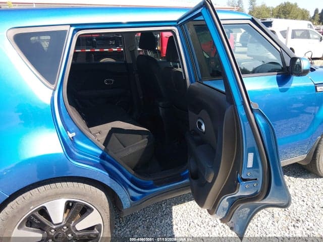 2018 KIA SOUL + 8