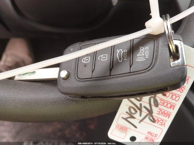 2025 HYUNDAI ELANTRA SE 11