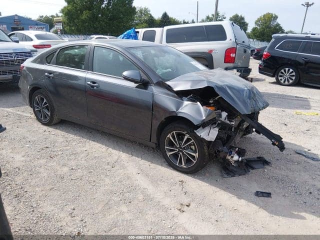 2024 KIA FORTE LXS 1