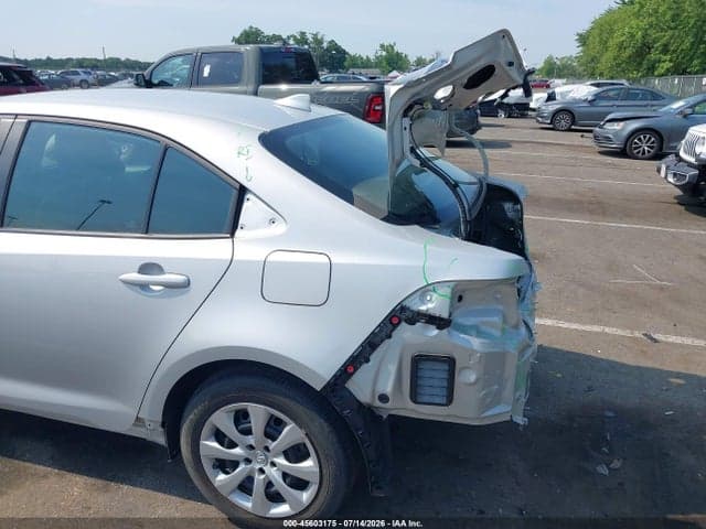 2022 TOYOTA COROLLA LE 17
