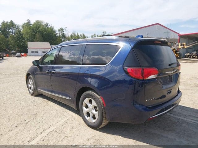 2017 CHRYSLER PACIFICA TOURING-L PLUS 19