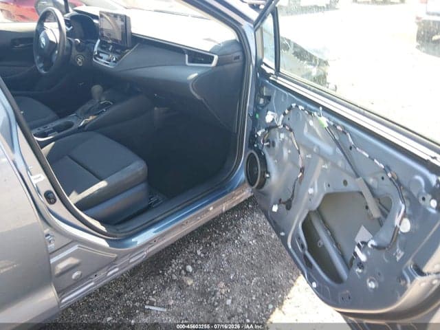 2026 TOYOTA COROLLA LE 5