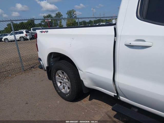 2019 CHEVROLET SILVERADO 1500 LT 17