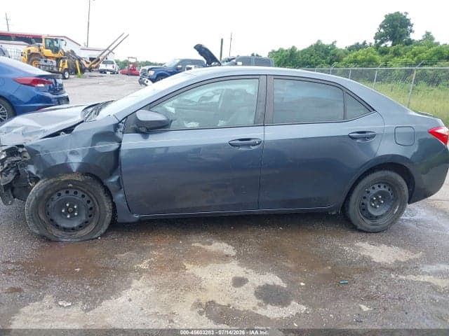 2017 TOYOTA COROLLA LE 14