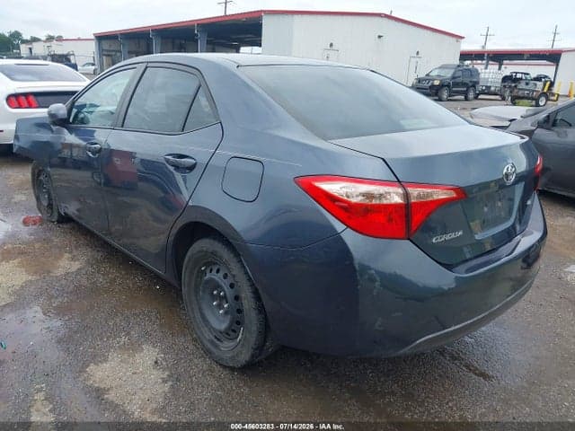 2017 TOYOTA COROLLA LE 3